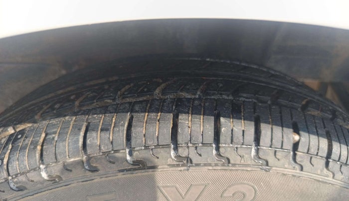 2019 Hyundai NEW SANTRO ERA, Petrol, Manual, 79,042 km, Right Rear Tyre Tread