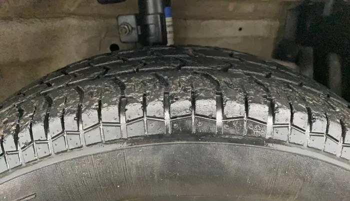 2015 Maruti Swift Dzire VXI, Petrol, Manual, 12,345 km, Right Front Tyre Tread