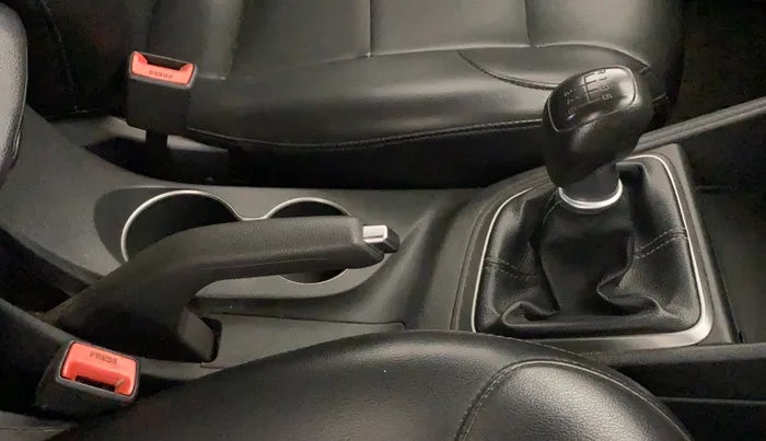 2019 Hyundai Verna 1.6 VTVT SX, Petrol, Manual, 50 km, Gear Lever
