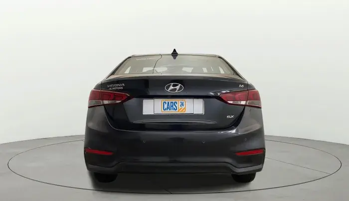 2019 Hyundai Verna 1.6 VTVT SX, Petrol, Manual, 50 km, Back/Rear