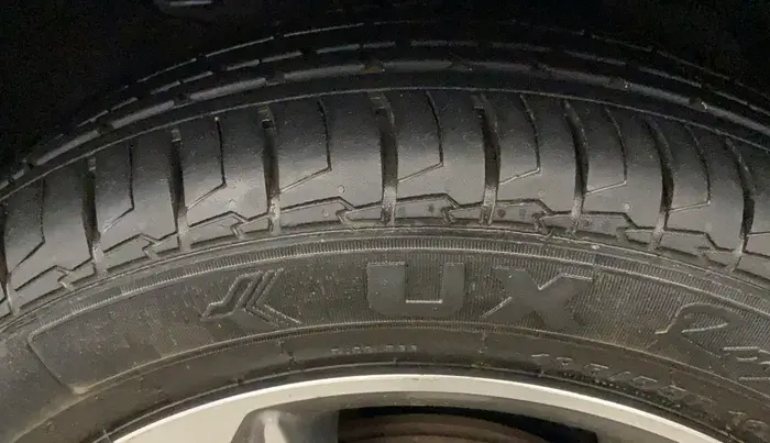 2019 Hyundai Verna 1.6 VTVT SX, Petrol, Manual, 50 km, Left Front Tyre Tread
