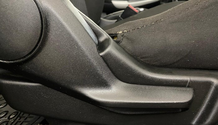 2018 Maruti Baleno DELTA PETROL 1.2, Petrol, Manual, 64,965 km, Driver Side Adjustment Panel