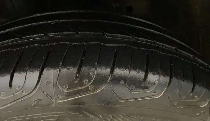 2014 Honda City 1.5L I-DTEC V, Diesel, Manual, 12,345 km, Left Front Tyre Tread