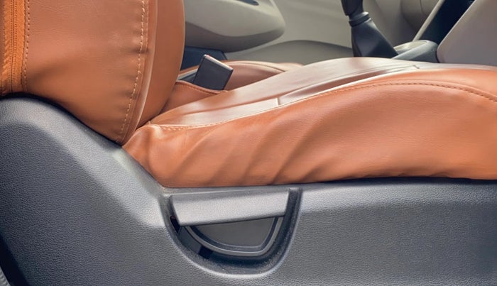 2020 Hyundai NEW SANTRO SPORTZ MT, Petrol, Manual, 16,610 km, Driver Side Adjustment Panel