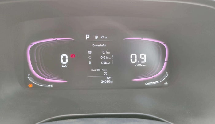 2023 KIA CARENS  LUXURY (O)1.5 TURBO DCT 7 STR, Petrol, Automatic, 24,021 km, Odometer Image