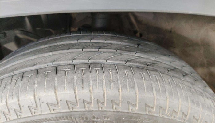 2023 Honda ELEVATE ZX CVT, Petrol, Automatic, 7,948 km, Left Front Tyre Tread