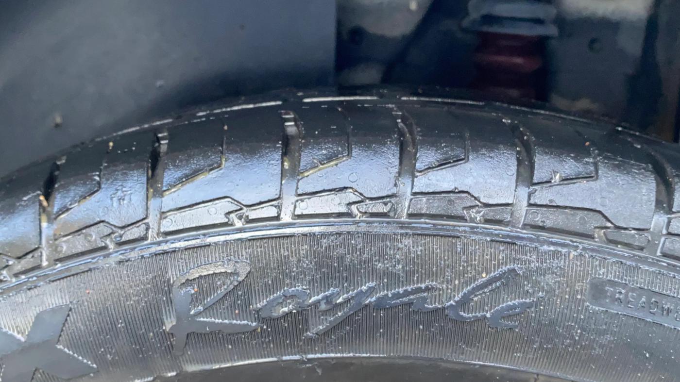 2021 KIA SELTOS HTX 1.5 PETROL, Petrol, Manual, 30,270 km, Left Rear Tyre Tread