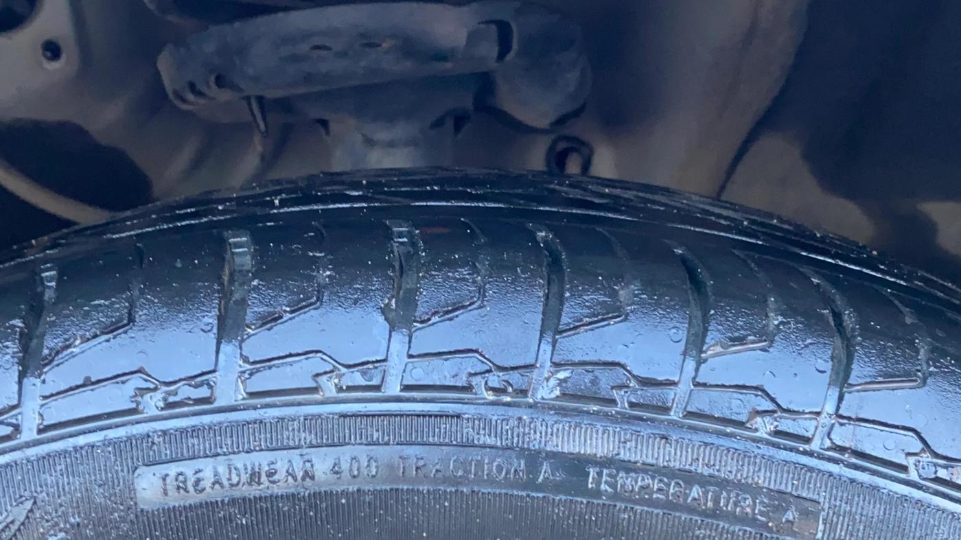 2021 KIA SELTOS HTX 1.5 PETROL, Petrol, Manual, 30,270 km, Right Front Tyre Tread