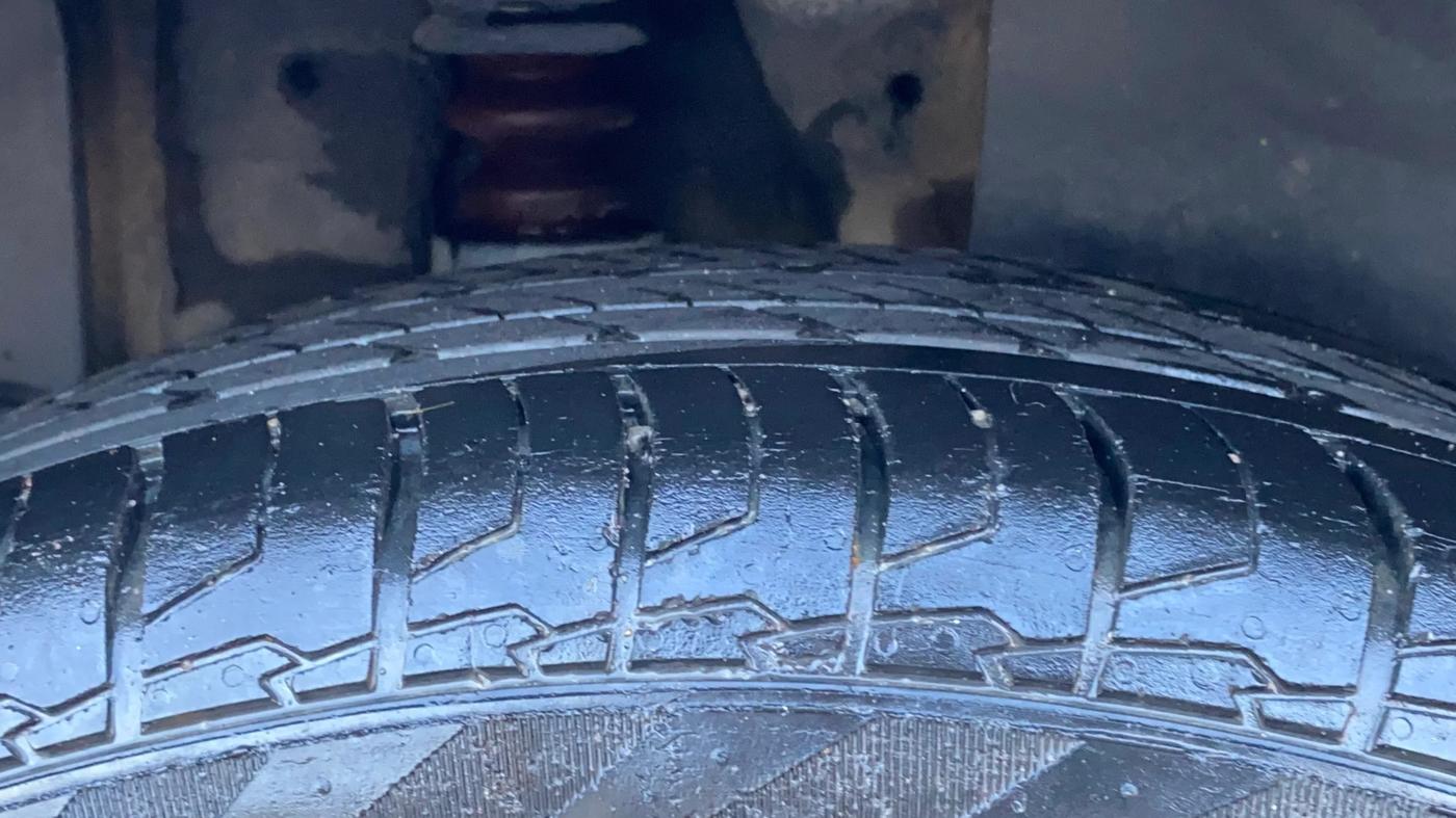 2021 KIA SELTOS HTX 1.5 PETROL, Petrol, Manual, 30,270 km, Right Rear Tyre Tread