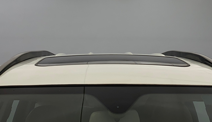 2020 Mahindra XUV500 W9, Diesel, Manual, 40,716 km, Moonroof/ Sunroof