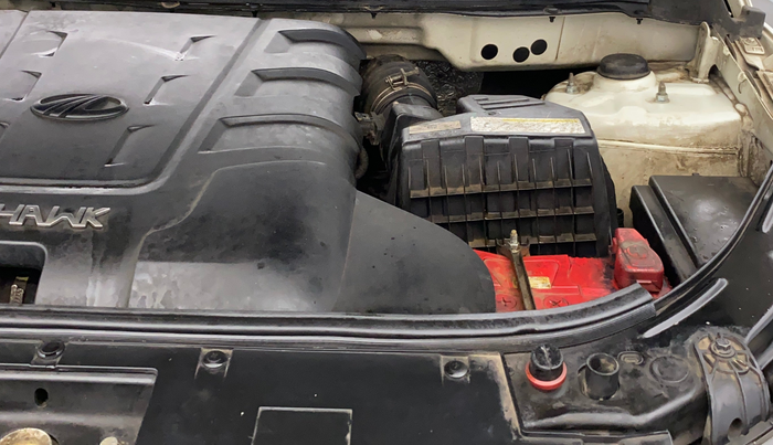 2020 Mahindra XUV500 W9, Diesel, Manual, 40,716 km, Engine View - Left