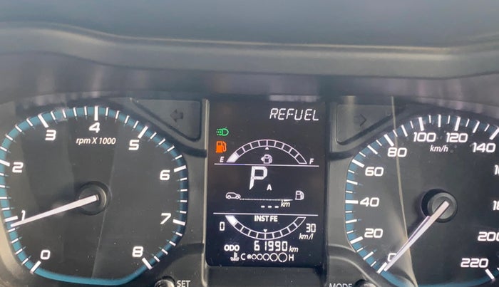 2023 Tata ALTROZ XTA DARK EDTION, CNG, Automatic, 61,988 km, Odometer Image