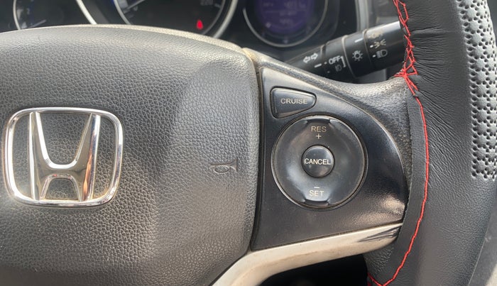 2018 Honda WR-V 1.5L I-DTEC VX MT, Diesel, Manual, 70,588 km, Adaptive Cruise Control