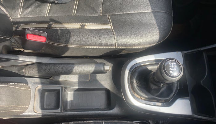 2018 Honda WR-V 1.5L I-DTEC VX MT, Diesel, Manual, 70,588 km, Gear Lever