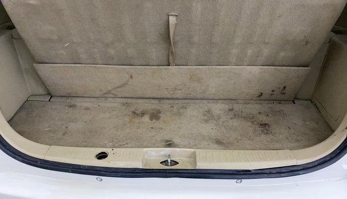 2013 Maruti Ertiga VXI, Petrol, Manual, 39,114 km, Boot Inside