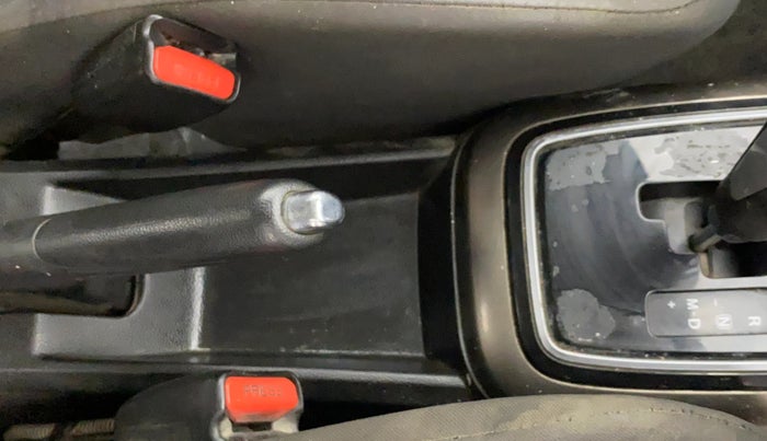 2017 Maruti IGNIS DELTA 1.2 AMT, CNG, Automatic, 1,32,357 km, Gear Lever