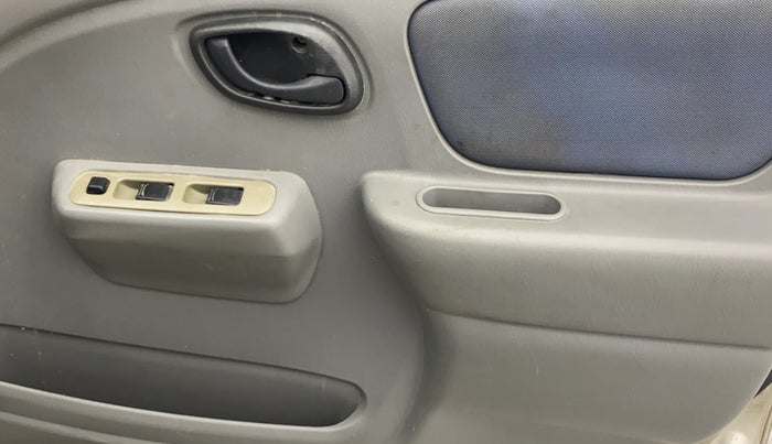 2014 Maruti Alto K10 VXI, Petrol, Manual, 90,176 km, Driver Side Door Panels Control