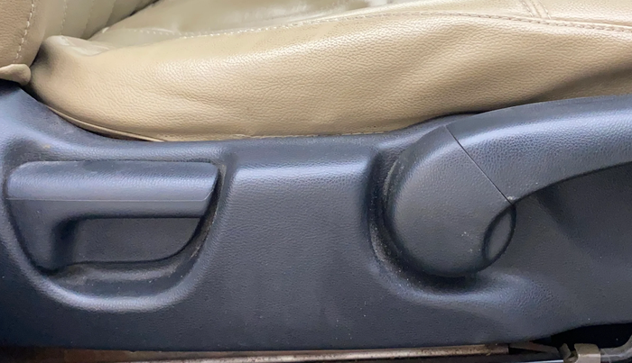 2019 Honda Jazz 1.2L I-VTEC VX CVT, Petrol, Automatic, 85,026 km, Driver Side Adjustment Panel