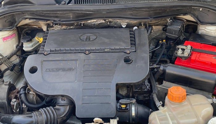 2014 Tata Zest XMS 75PS DIESEL, Diesel, Manual, 1,05,964 km, Engine View