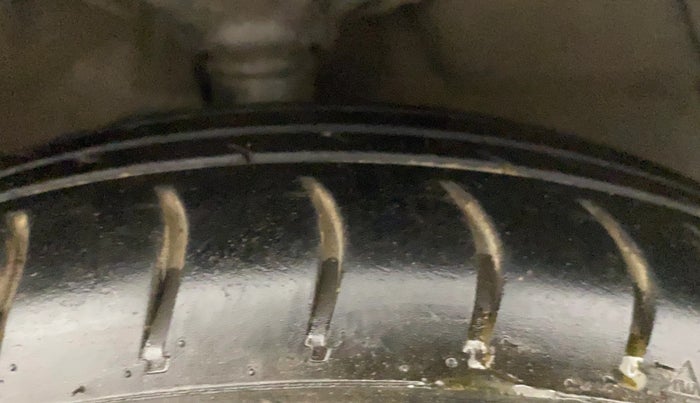2020 Maruti Celerio VXI (O) CNG, CNG, Manual, 60,576 km, Right Front Tyre Tread