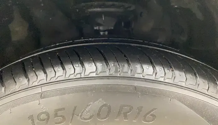 2019 Hyundai i20 Active 1.2 S, Petrol, Manual, 49,684 km, Right Front Tyre Tread
