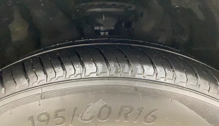 2019 Hyundai i20 Active 1.2 S, Petrol, Manual, 49,684 km, Right Front Tyre Tread