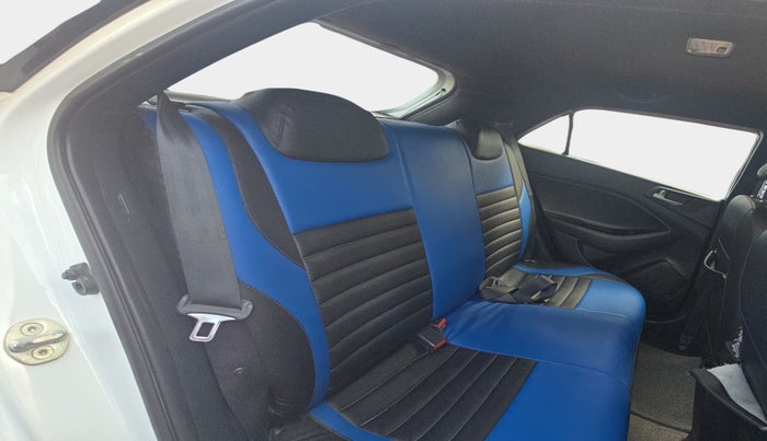 2019 Hyundai i20 Active 1.2 S, Petrol, Manual, 49,684 km, Right Side Rear Door Cabin