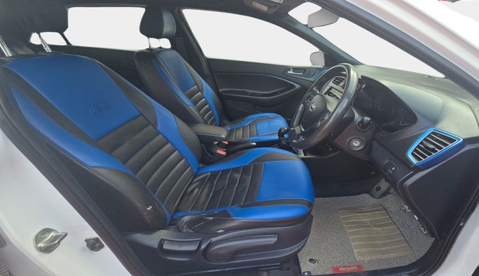 2019 Hyundai i20 Active 1.2 S, Petrol, Manual, 49,684 km, Right Side Front Door Cabin