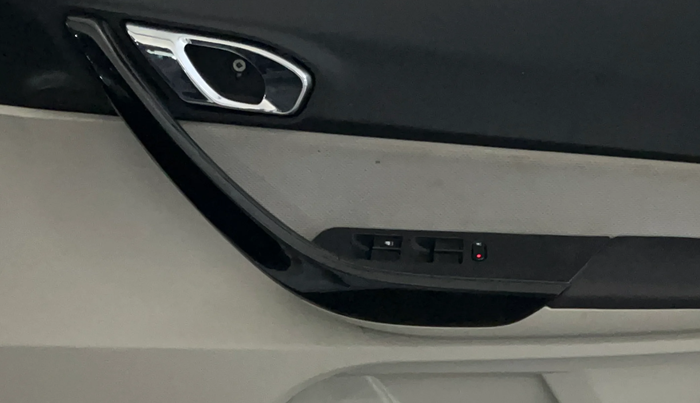 2022 Tata TIGOR XZ PLUS PETROL, Petrol, Manual, 37,457 km, Driver Side Door Panels Control