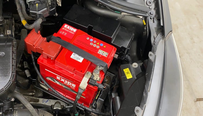 2022 Tata Tiago XT (O) PETROL, Petrol, Manual, 26,015 km, Engine View - Left