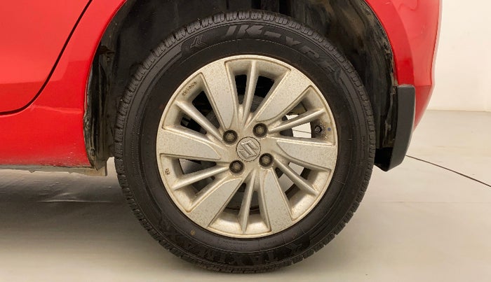 2015 Maruti Swift ZXI, Petrol, Manual, 57,155 km, Left Rear Wheel