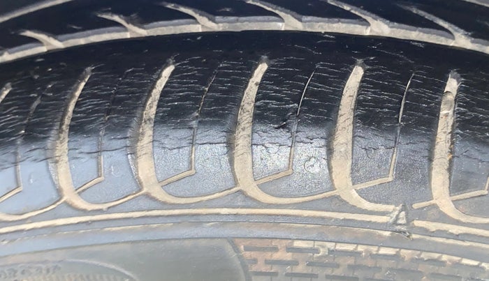 2020 Tata Tiago XZ PLUS PETROL, Petrol, Manual, 38,621 km, Right Front Tyre Tread