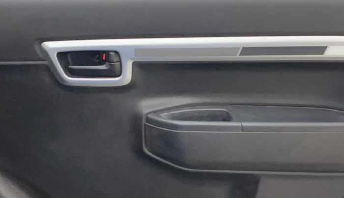 2019 Maruti S PRESSO VXI PLUS AMT, Petrol, Automatic, 38,608 km, Driver Side Door Panels Control