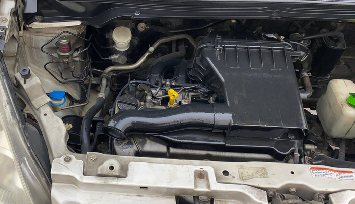 2012 Maruti Ritz LXI, Petrol, Manual, 1,47,829 km, Engine View - Right