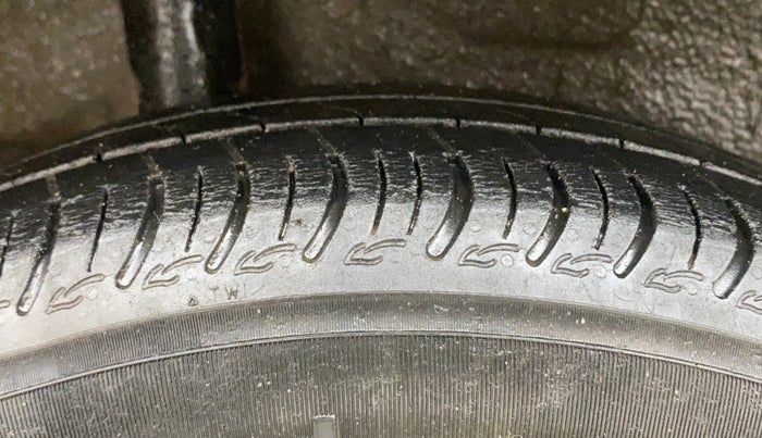 2020 Maruti S PRESSO VXI PLUS AMT, Petrol, Automatic, 53,765 km, Right Rear Tyre Tread