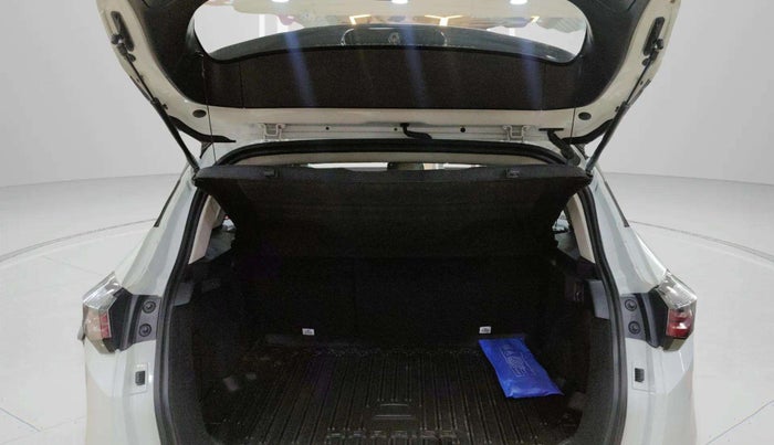 2023 Tata Harrier XZA PLUS O DUAL TONE, Diesel, Automatic, 21,724 km, Boot Inside