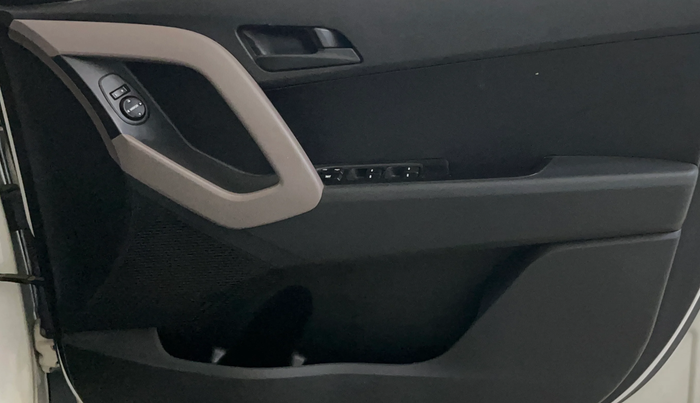 2019 Hyundai Creta E PLUS 1.6 PETROL, Petrol, Manual, 46,924 km, Driver Side Door Panels Control