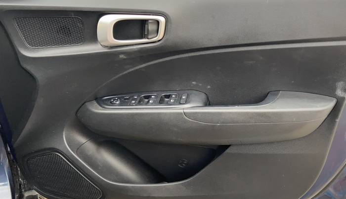 2019 Hyundai VENUE S 1.0 TURBO DCT, Petrol, Automatic, 60,824 km, Driver Side Door Panels Control