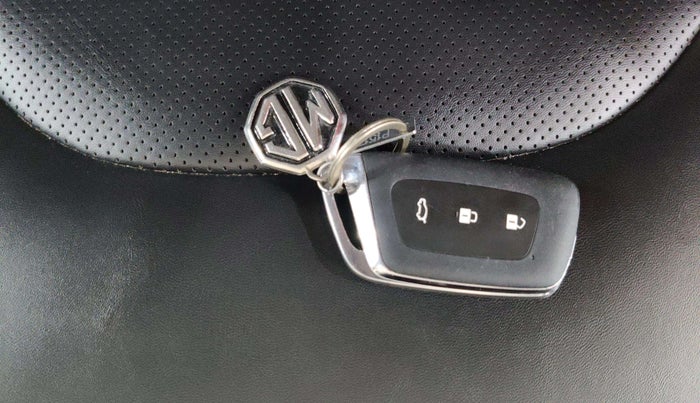 2022 MG HECTOR SHARP 2.0 DIESEL, Diesel, Manual, 37,677 km, Key Close Up