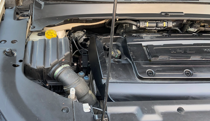 2017 Jeep Compass LIMITED 1.4 PETROL AT, Petrol, Automatic, 49,329 km, Engine View - Right