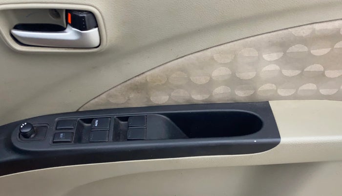 2017 Maruti Celerio ZXI AMT, Petrol, Automatic, 95,986 km, Driver Side Door Panels Control