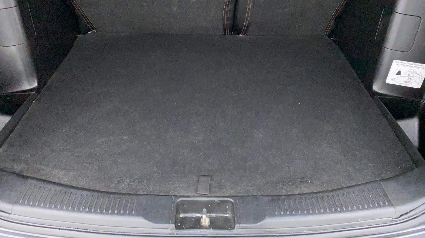 2018 Maruti S Cross SIGMA SHVS, Diesel, Manual, 51,406 km, Boot Inside