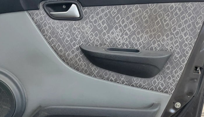 2018 Maruti Alto 800 LXI, Petrol, Manual, 81,800 km, Driver Side Door Panels Control