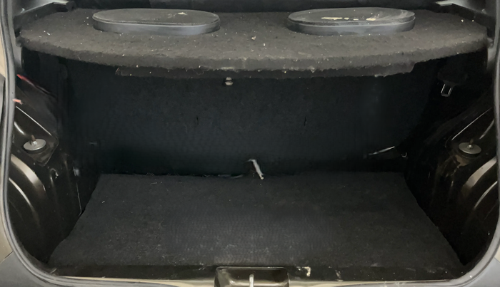 2020 Renault Kwid RXL, Petrol, Manual, 32,710 km, Boot Inside