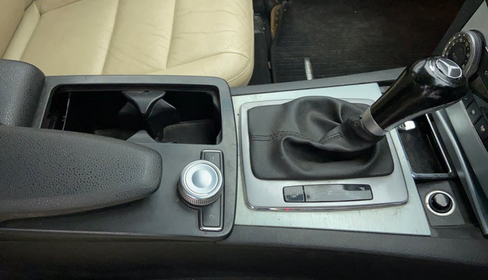 2010 Mercedes Benz C Class C 200 CGI ELEGANCE, Petrol, Automatic, 54,707 km, Gear Lever