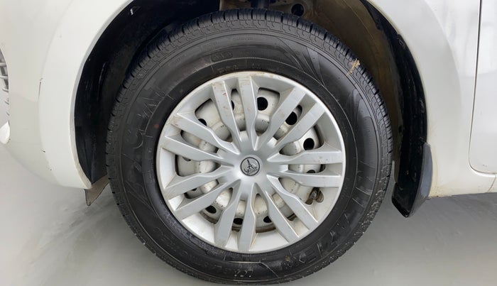2018 Maruti Swift LXI D, Petrol, Manual, 40,216 km, Left Front Wheel