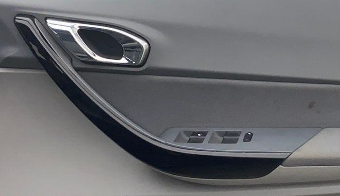 2021 Tata TIGOR XZ PLUS PETROL, Petrol, Manual, 28,459 km, Driver Side Door Panels Control