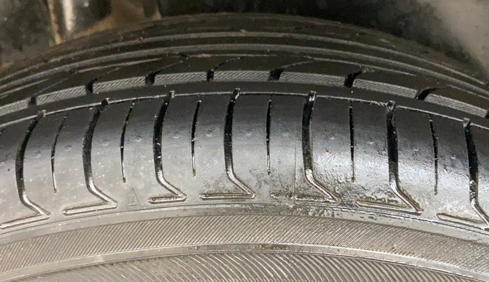 2021 Maruti Vitara Brezza ZXI PLUS, Petrol, Manual, 73,467 km, Right Rear Tyre Tread