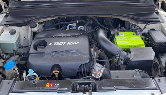 2017 Hyundai Creta SX PLUS 1.6 DIESEL, Diesel, Manual, 1,24,911 km, Engine View