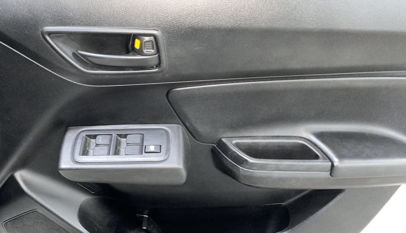 2023 Maruti Swift LXI, Petrol, Manual, 11,204 km, Driver Side Door Panels Control